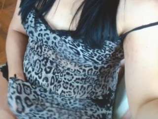 geishasenier21 Live Webcam on {site_name}