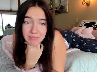 Check-out CamSoda's captivating Jadebay in her flirtatious live performance jadebay from CamSoda