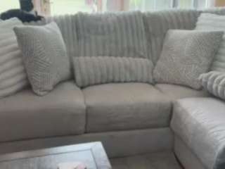 Lush in ass [300 tokens remaining]