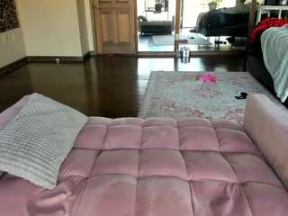 panties off plus close up [399 tokens remaining]