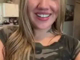 jadebay's Live Sex Cam Show