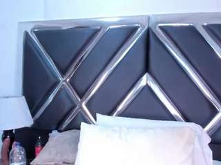 Lexiiegrey's cam show statistics and live stream