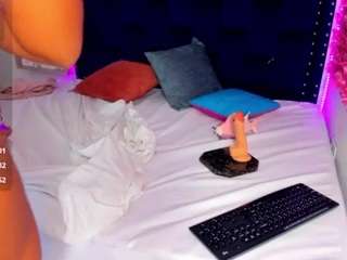 saraapril-1 Live Webcam on CamSoda