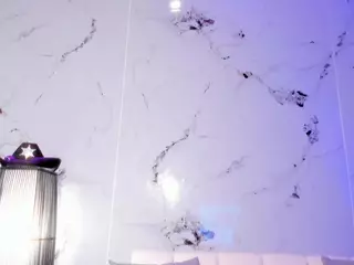SarahGil's Live Sex Cam Show