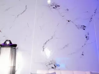 SarahGil's Live Sex Cam Show