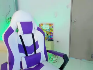 SarahGil's Live Sex Cam Show