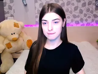 Your-moon18's Live Sex Cam Show