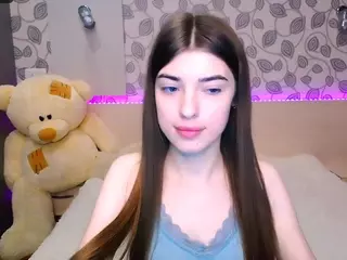 Your-moon18's Live Sex Cam Show