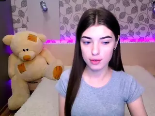 Your-moon18's Live Sex Cam Show