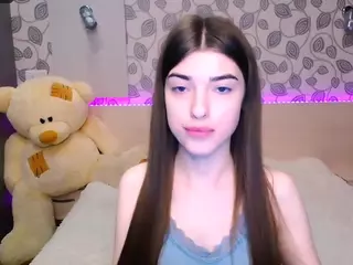 Your-moon18's Live Sex Cam Show