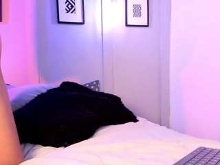 abigaill-1 Live Webcam on CamSoda