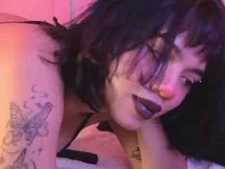 Abigaill-1's Live Sex Cam Show