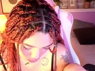 Abigaill-1's Live Sex Cam Show