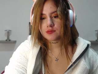 alisonpussyjuicy Live Webcam on CamSoda