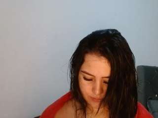 alisonpussyjuicy live cam profile