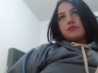 alisonpussyjuicy live cam profile