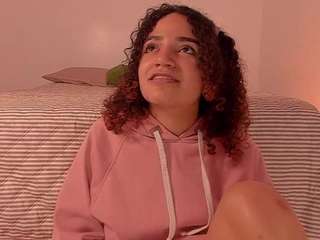 dahlia-brownie1 camsoda Find Cam Girl 