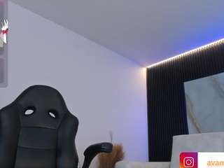 ava-millerr's CamSoda show and profile