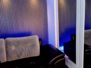 ava-millerr webcam model