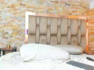 Karla live webcam show
