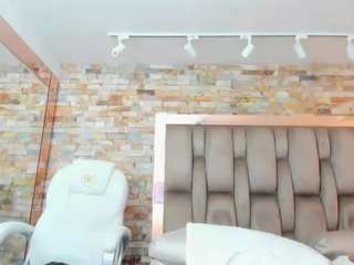 le modèle karla-dunn est en webcam porno dans un show sur le site camsoda, il possède les tags suivants: ass,pussy,lush,average,middle aged,milf,naked,no smoking,ride torso,lingerie,sexy,shaved-pussy,spank,tattoos,toys,young adult,lovense,mature,full nudity,cowgirl
