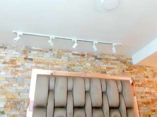 Karla live cam preview