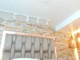 Karla live cam preview