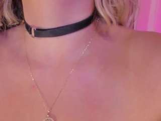 leah-grey