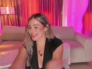 Leah-grey