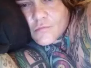 Dyke4RoughCNC's Live Sex Cam Show