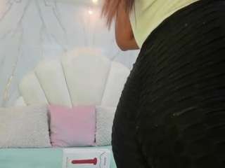  lizzie-williams chat room