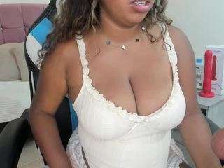 lizzie-williams live webcam show