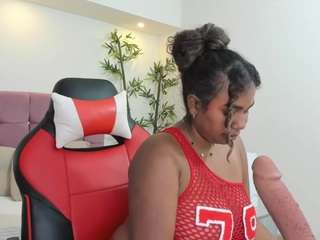lizzie-williams live webcam show