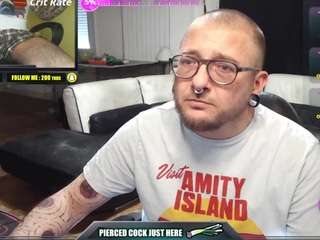 Leek live webcam show