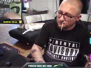 Leek live webcam show