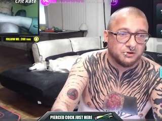 Leek live webcam show