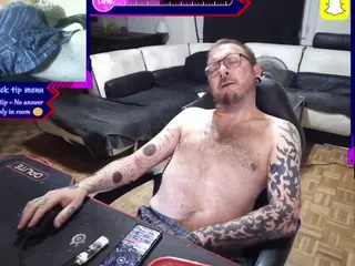 Leek's Live Sex Cam Show