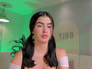 paulinasantos live cam profile