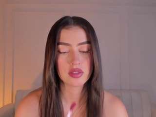 le modèle paulinasantos est en webcam porno dans un show sur le site camsoda, il possède les tags suivants: amateur,no drinking,toys,tease,strip,solo,small ass,skinny,shaved-pussy,pussy,pov,ass,no smoking,natural,lovense,living room,flashing,feet,dirty talk,control