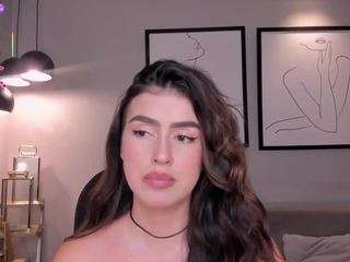 Live cam show with PaulinaSantos