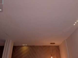 paulinasantos Live Webcam on CamSoda