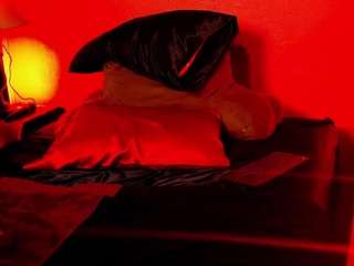 jenniferstarts Live Webcam on {site_name}