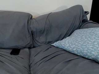  petiteandsweet69 chat room