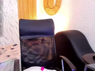 Eimy-Nicolls's Live Sex Cam Show
