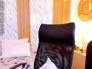 Eimy-Nicolls's Live Sex Cam Show