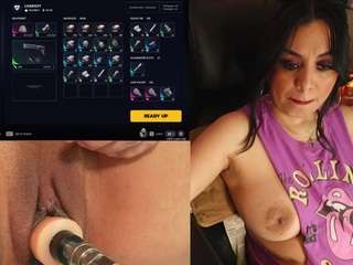 india-rae-blaze's CamSoda show and profile