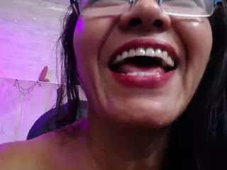 Cattleya MaturePure's Live Sex Cam Show