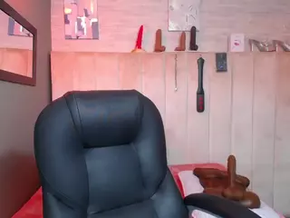 Cattleya MaturePure's Live Sex Cam Show