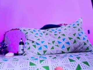 nao-kyse's CamSoda show and profile