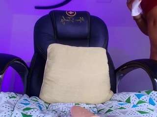 nao-kyse's CamSoda show and profile